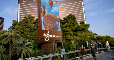 Wynn Resorts on Friday announced a new partnership with the San Carlos Apache Tribe for access to online sports wagering in Arizona.